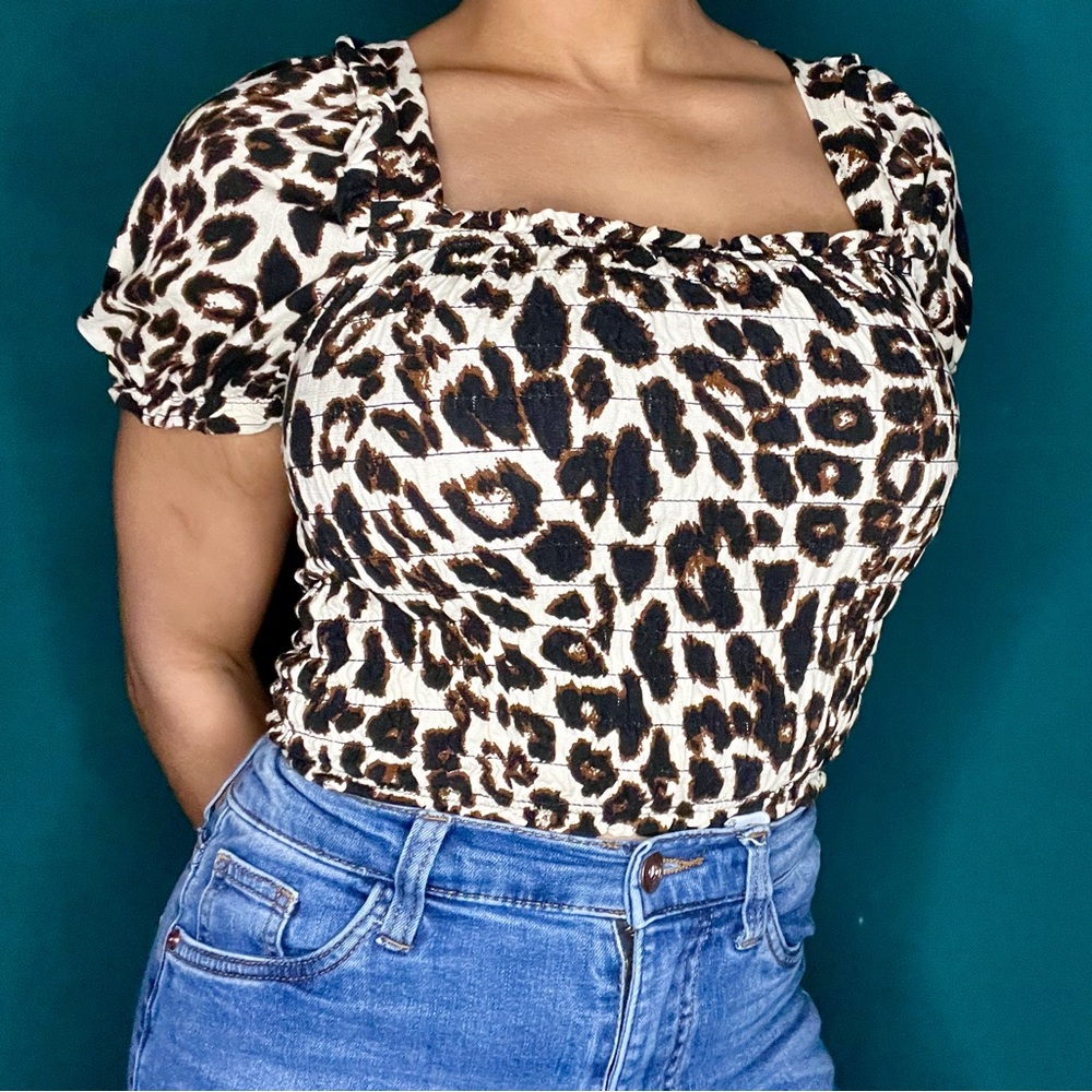 Leopard Monteau Square Neck Crop Top - Picture 2 of 3